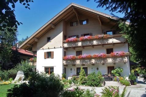 Hotel Burgblick San Lorenzo di Sebato Exterior foto